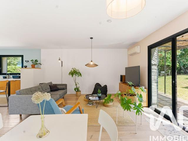 Vente Maison 6 pièces 135 m2 Peynier