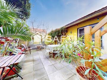 Vente Maison 6 pièces 135 m2 Romainville