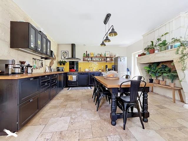 Vente Maison 6 pièces 135 m2 Saint André de Cubzac