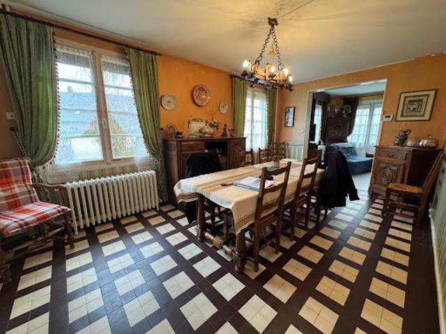 Vente Maison 6 pièces 135 m2 Saint Just en Chaussée