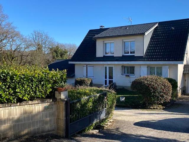 Vente Maison 6 pièces 135 m2 Villefranche de Rouergue