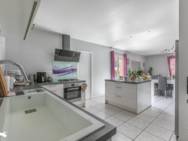 Vente Maison 6 pièces 136 m2 Mios