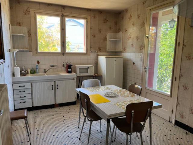 Vente Maison 6 pièces 136 m2 Neuvic