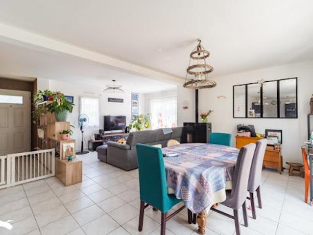 Vente Maison 7 pièces 136 m2 Lannion