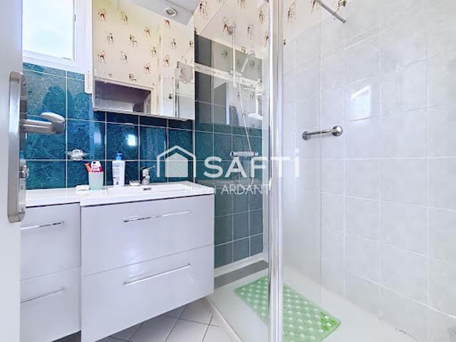 Vente Maison 6 pièces 136 m2 Limoges