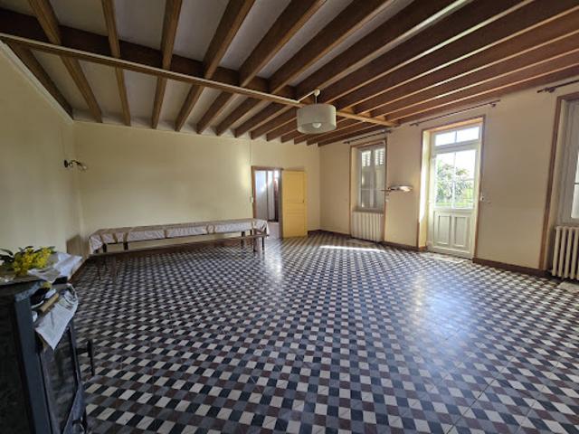 Vente Maison 6 pièces 136 m2 Parcé sur Sarthe