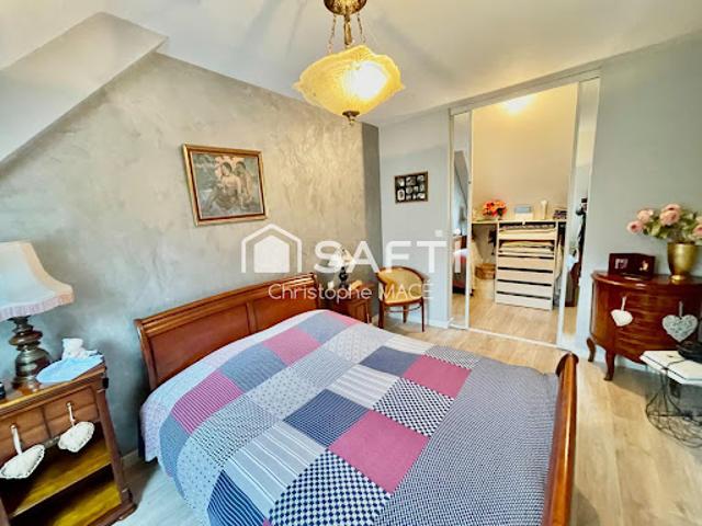 Vente Maison 6 pièces 136 m2 Saint Berthevin