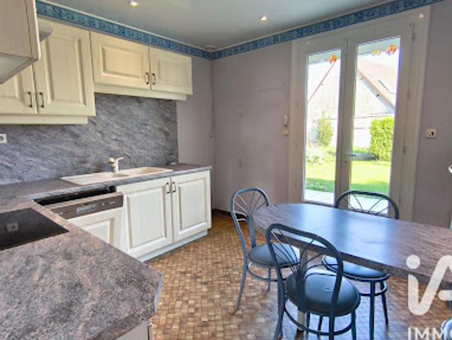 Vente Maison 6 pièces 136 m2 Theuville