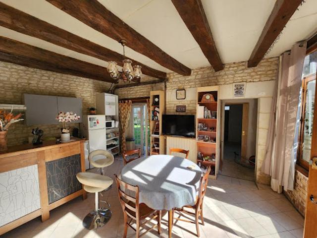 Vente Maison 6 pièces 136.6 m2 La Tour Saint Gelin