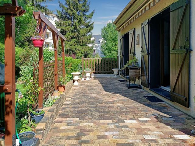 Vente Maison 6 pièces 136.8 m2 Rosny sous Bois