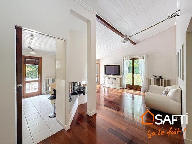 Vente Maison 6 pièces 137 m2 Ozoir la ferriere