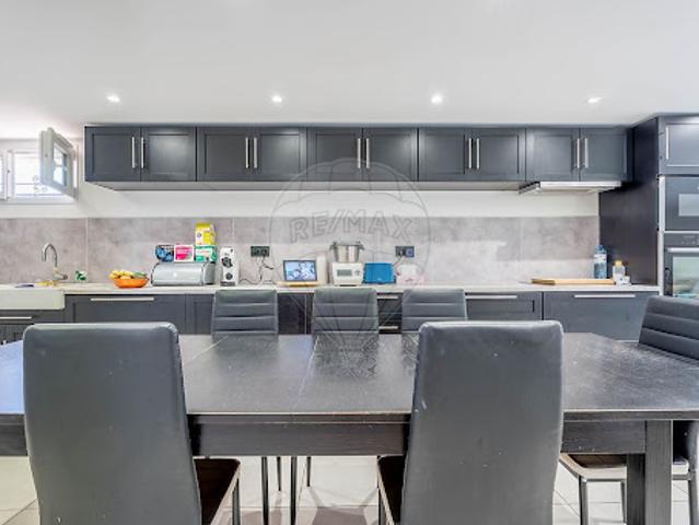 Vente Maison 6 pièces 137 m2 Arnas