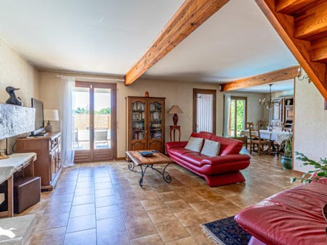 Vente Maison 6 pièces 137 m2 Blanquefort
