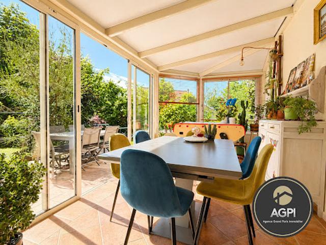 Vente Maison 6 pièces 137 m2 Chateaufort