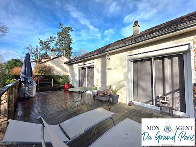 Vente Maison 6 pièces 137 m2 Les Loges en Josas