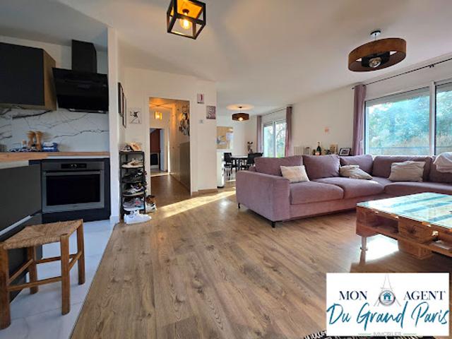 Vente Maison 6 pièces 137 m2 Les Loges en Josas