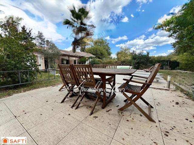 Vente Maison 6 pièces 138 m2 Roaillan