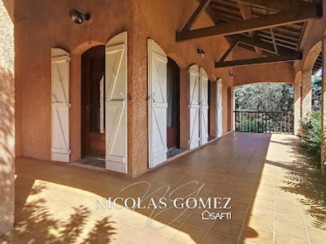 Vente Maison 6 pièces 138 m2 Saint Cyr au Mont d'Or
