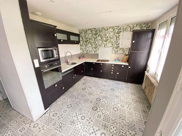 Vente Maison 6 pièces 138 m2 Saint Denis de Méré
