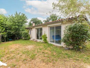 Vente Maison 6 pièces 138 m2 Salles Adour