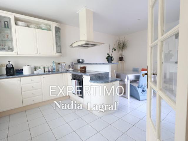 Vente Maison 6 pièces 138 m2 Villeneuve la Garenne