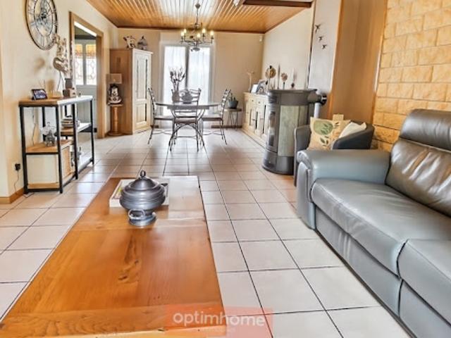 Vente Maison 6 pièces 139 m2 Monchy Saint Eloi