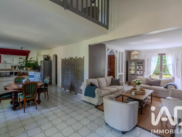 Vente Maison 6 pièces 139 m2 Arbonne la Forêt