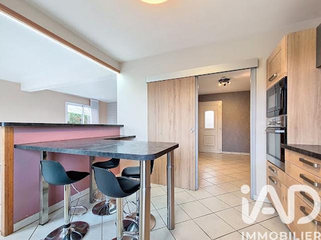 Vente Maison 6 pièces 139 m2 Chaspuzac