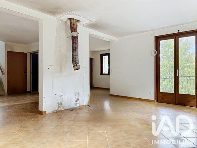 Vente Maison 6 pièces 130 m2 Montromant