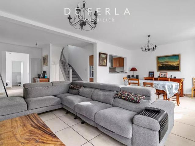 Vente Maison 6 pièces 130 m2 Neuilly sur Marne