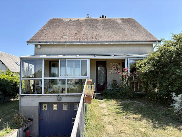 Vente Maison 6 pièces 130 m2 Neuville aux Bois