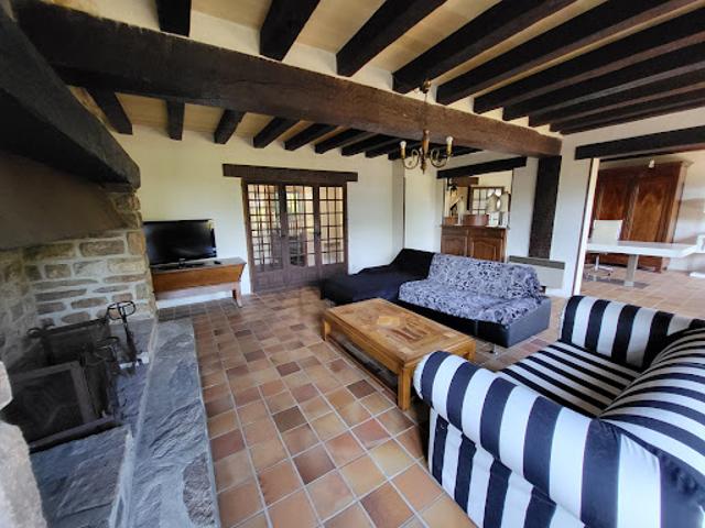 Vente Maison 6 pièces 130 m2 Albussac