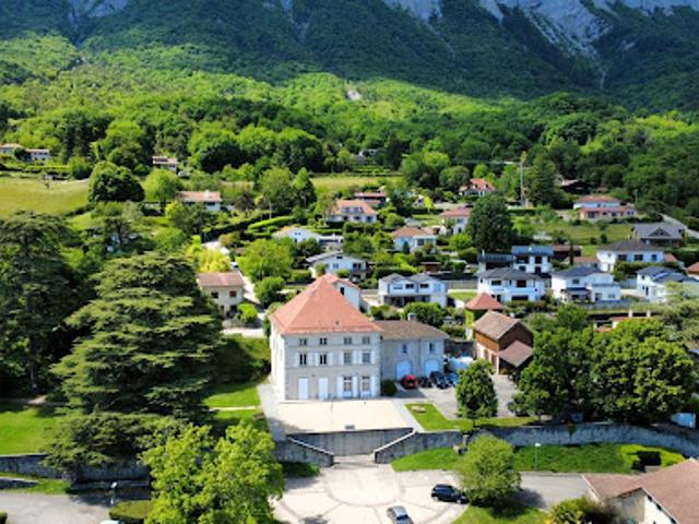 Vente Maison 6 pièces 130 m2 Biviers