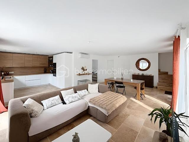 Vente Maison 6 pièces 130 m2 Bruyeres le chatel