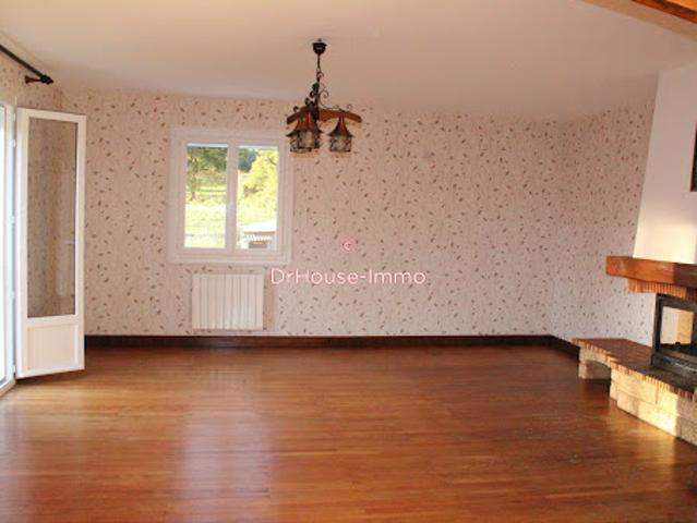 Vente Maison 6 pièces 130 m2 Chabanais