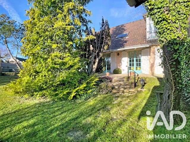 Vente Maison 6 pièces 130 m2 Chevry Cossigny