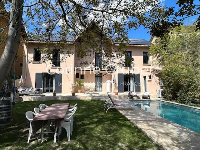 Vente Maison 6 pièces 130 m2 Digne les Bains
