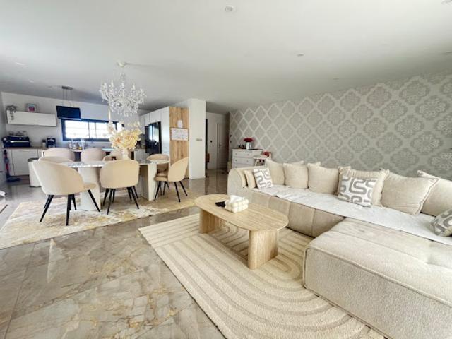 Vente Maison 6 pièces 130 m2 Heuqueville