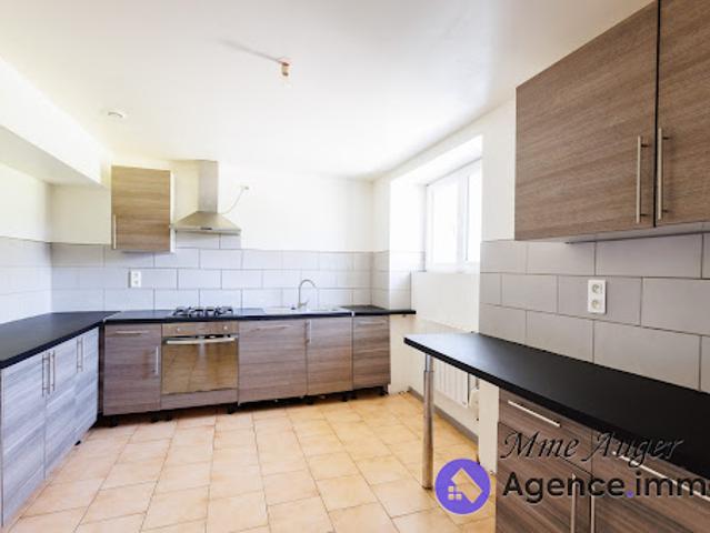 Vente Maison 6 pièces 130 m2 Lahontan