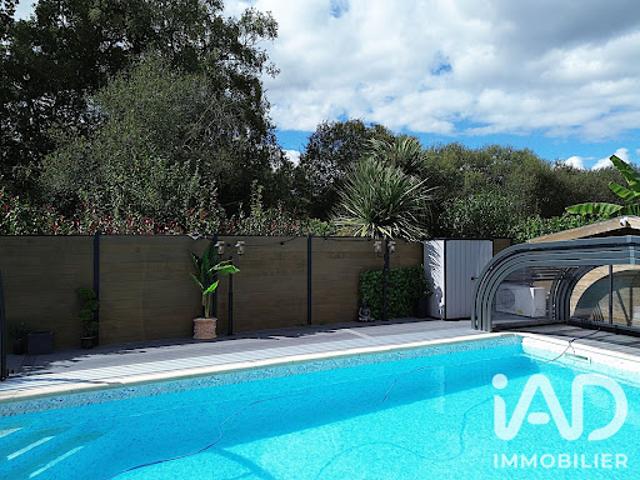 Vente Maison 6 pièces 130 m2 Locqueltas