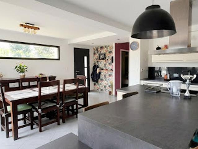 Vente Maison 6 pièces 130 m2 Plouhinec
