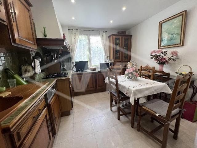 Vente Maison 6 pièces 130 m2 Quincy sous Sénart