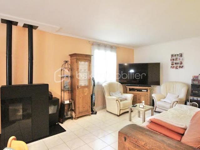 Vente Maison 6 pièces 130 m2 Saint germain des pres