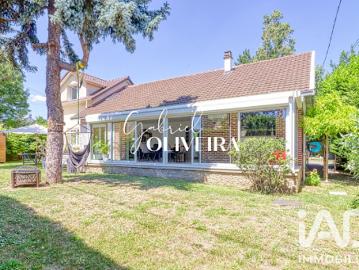 Vente Maison 6 pièces 130 m2 Saint Leu la Forêt
