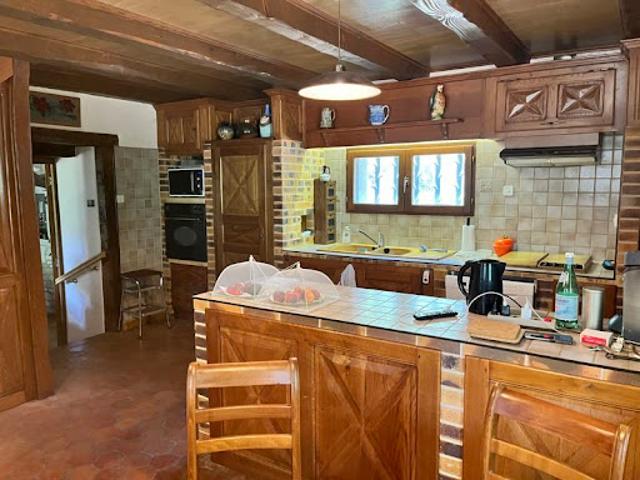 Vente Maison 6 pièces 130 m2 Saillac