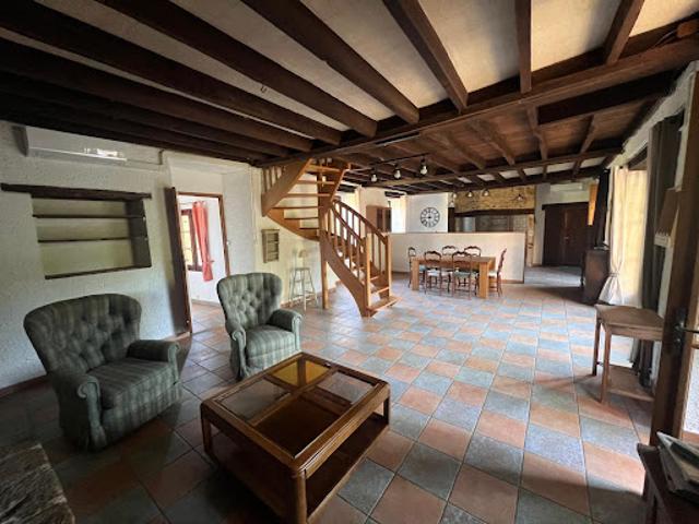 Vente Maison 6 pièces 130 m2 Salignac Eyvigues