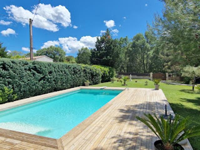 Vente Maison 6 pièces 130 m2 Signes