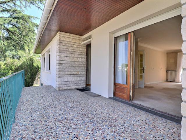 Vente Maison 6 pièces 131 m2 Merignac