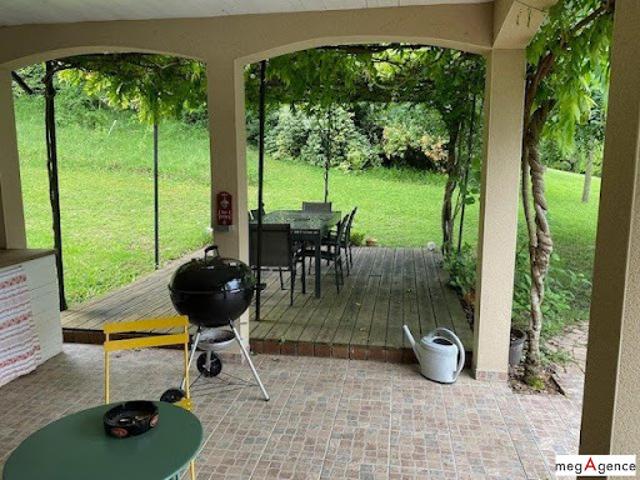 Vente Maison 6 pièces 131 m2 Mirambeau