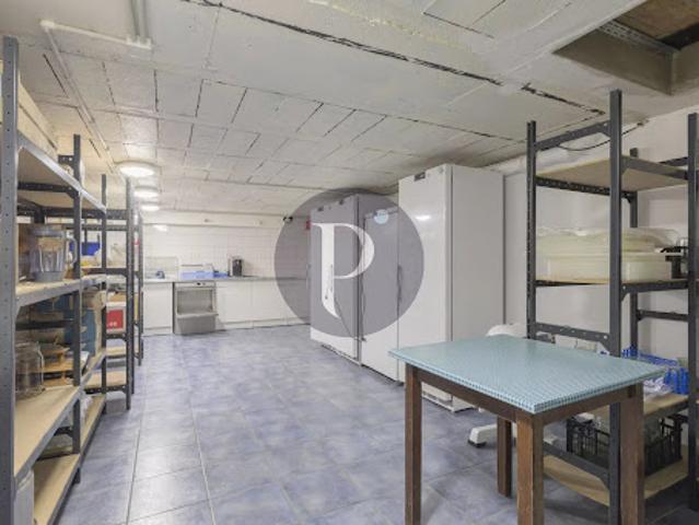 Vente Maison 6 pièces 131 m2 Gentilly
